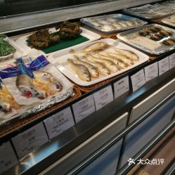 万龙洲水产公社海鲜大排档